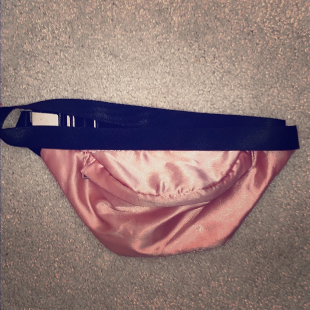 Silk soft pink fanny pack